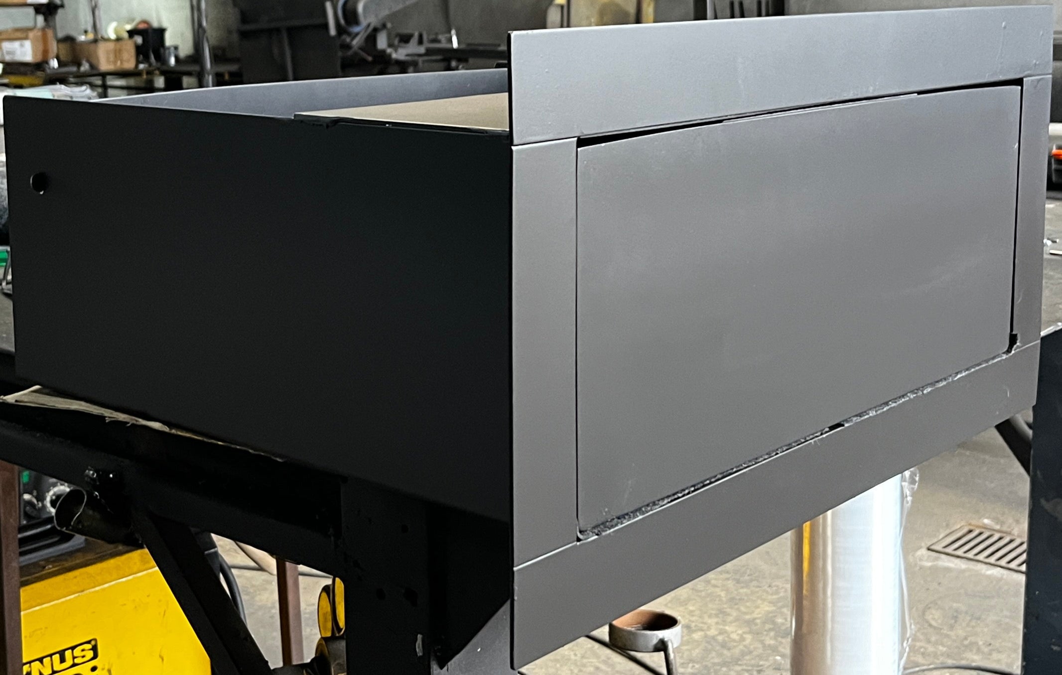 Gaveta Passa Volumes com Trava