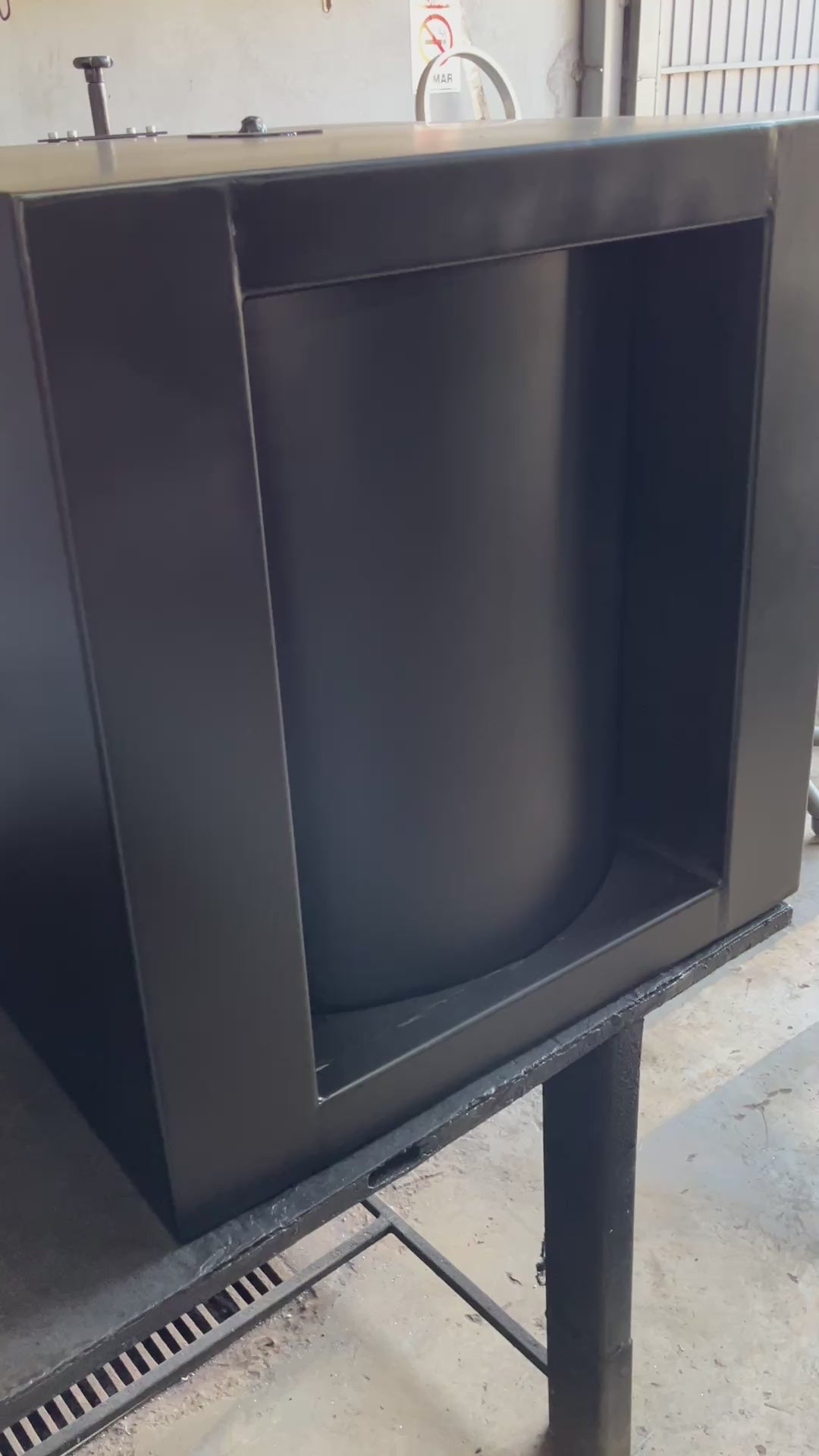 Passa volume giratório